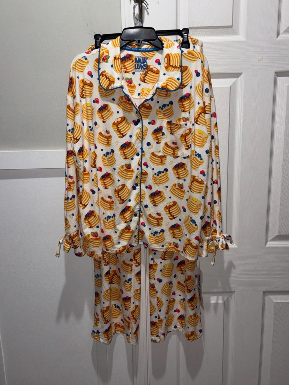 Muk Luks Dream Cloud Sweet Treats Long Sleeve Pajama Set Size Large NWT pancakes